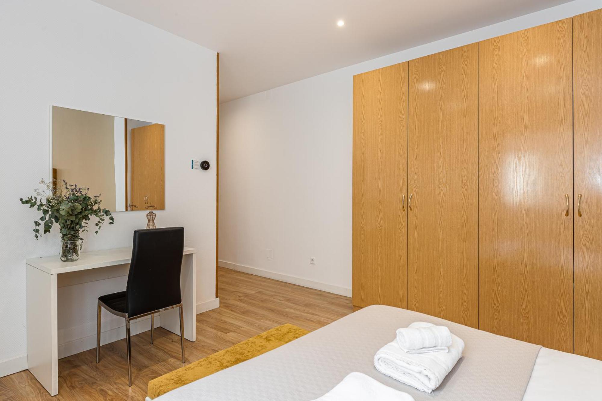Waou Apartamentos En Sol Confort 5 Madri Exterior foto